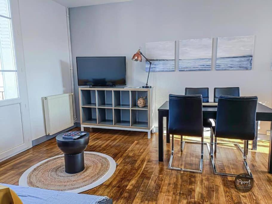Houmeau 3- Gare Pole Image Apartment